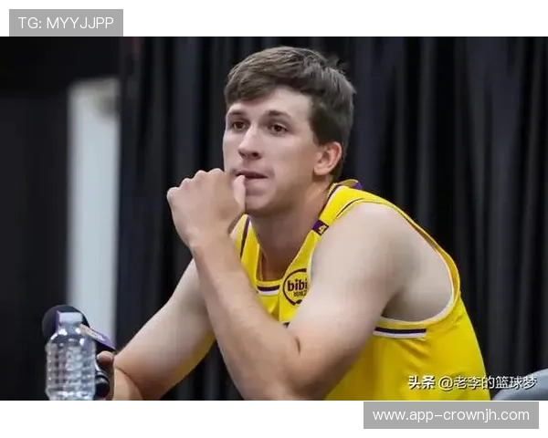 奥斯汀·里夫斯挡拆针对中锋造位较上季替补效率升高