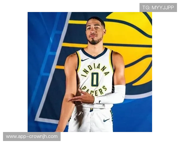 哈利伯顿挡拆组织成攻坚利器比上季更能主导节奏