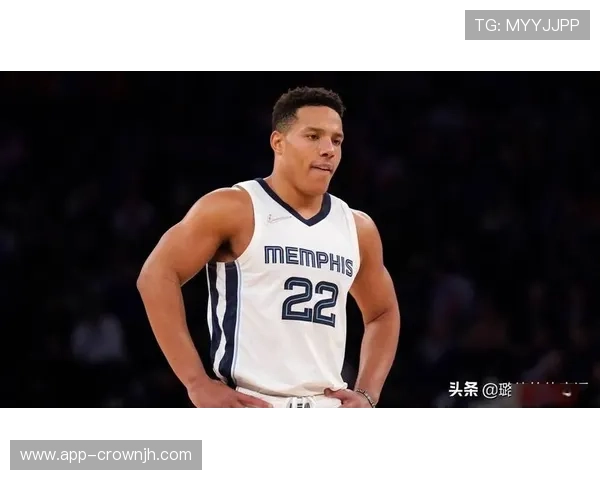 德斯蒙德·班恩三分命中率提升显著，助孟菲斯快船拉开比分差距